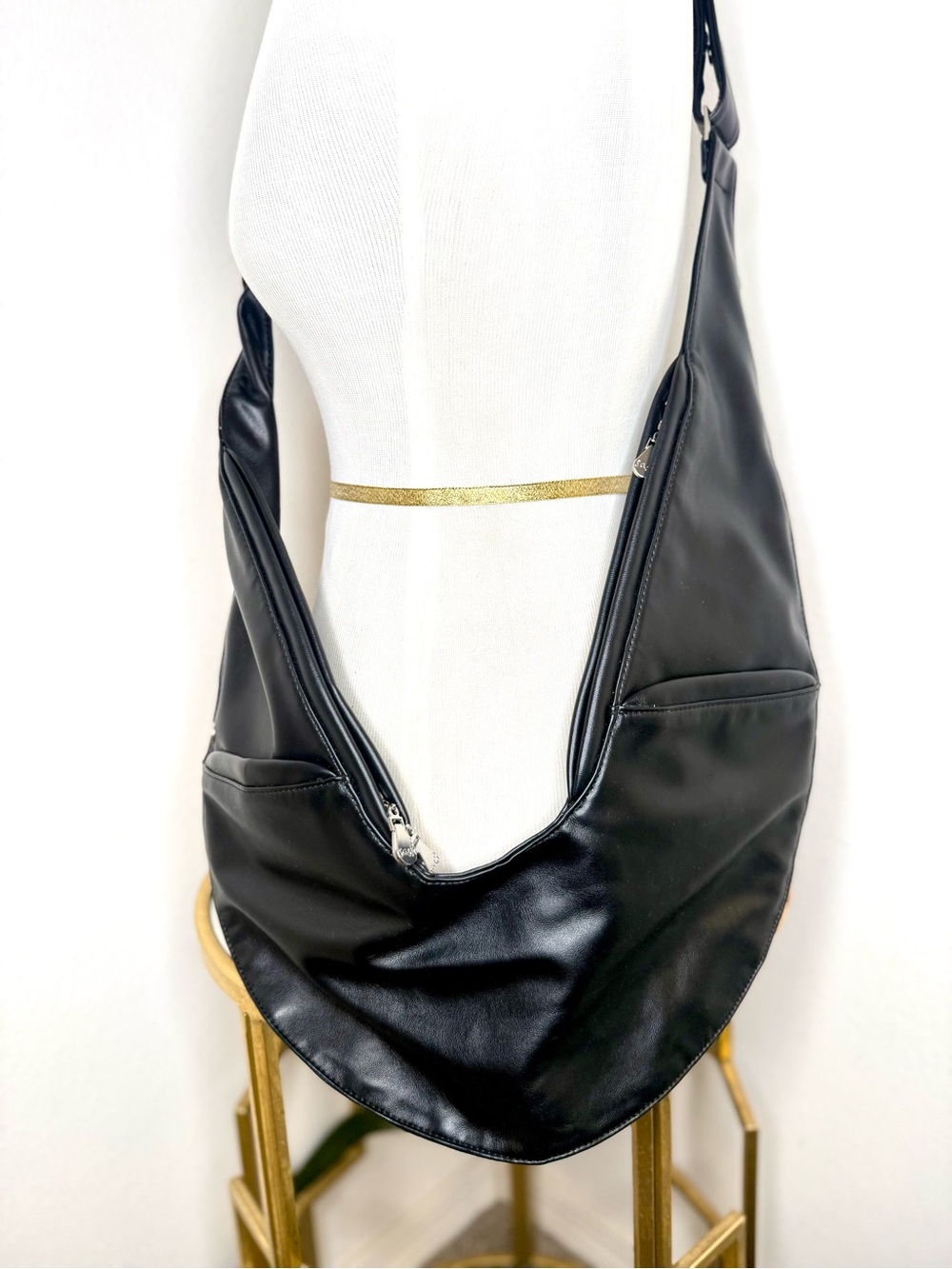 SASH Faux Leather Bag with FRID-Protected Wallet Black faux Leather Hobo adjust